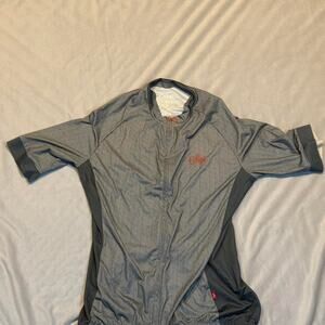 Sigr tweed light grey cycling